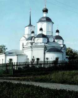 Храм святого великомученика Димитрия Солунского. г. Руза, 1999 г.