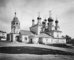 Один из храмов бывш. Московского Георгиевского монастыря