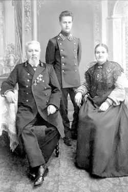 Лебедев Александр Александрович и его родители - Александр Константинович и Мария Философовна Лебедевы