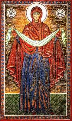 Покров Пресвятой Богородицы.  Мозаичная икона над входом в Бутырский храм, автор Георгий Виноградов.