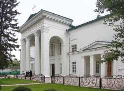 Здание Новосибирских духовных школ