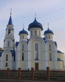 Арсеньевский Благовещенский собор.  Фото 7 апреля 2011 г.