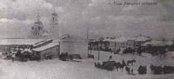 Тара. Базарная площадь. Вид на Пятницкую церковь, 1924 г. Фотография с сайта taragorod.ru
