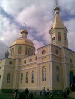 Сарненский Покровский собор.  Фото не позднее 2012 г. с сайта prav.rv.ua
