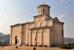 Храм св. Ахиллия Ларисского, г.Арилье, Сербия
