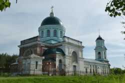 Верхнетишанский Троицкий храм. Фото с сайта sobory.ru