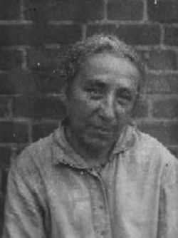 Людмила Владимировна Петрова, 1936 г., тюремное фото