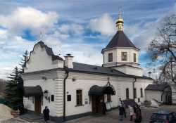 Аннозачатиевская церковь Киево-Печерской лавры. Фото 2013 г.