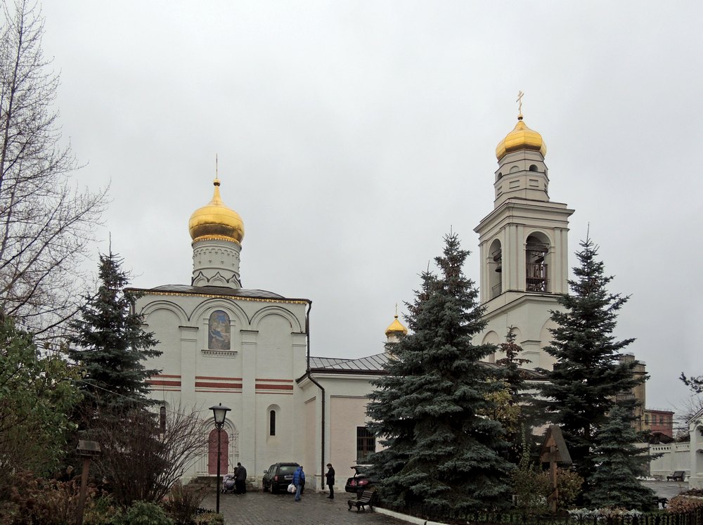 Храм рождества богородицы в старом симонове. Церковь Рождества Богородицы в Старом Симонове в Москве. Храма Рождества Пресвятой Богородицы. Симонов монастырь. Старое Симоново храм Рождества Богородицы. Церковь Рождества Симонов монастырь в Москве.