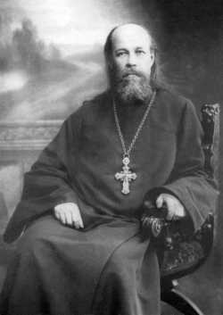 Протоиерей Философ Орнатский. 1915 год. Фотография с сайта fond.ru