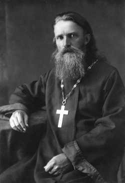 Священник Сергий Скворцов.