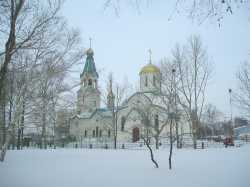 Южно-Сахалинский Воскресенский собор.  Фото 2006 г.