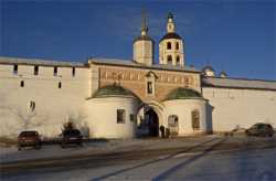 Пафнутьев-Боровский Монастырь, Святые врата