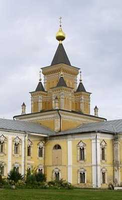 Скорбященский больничный храм Николо-Угрешского монастыря