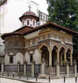 Архангельско-Афанасиевский храм Бухарестского Ставропольского монастыря.  Фото не позднее 2006 г.
