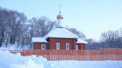 Храм во имя мученицы Татианы в селе Петропавловское. Фото 25 января 2012 года