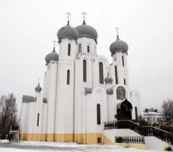 Белоозерский Серафимовский храм.  Фото 15 января 2012 г.