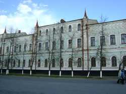 Здание бывшего Павловского Духовного Училища (вид с Покровской улицы)