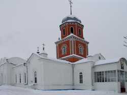 Павловский Покровский храм (вид со входа)