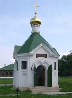 Духосошественская часовня в селе Константиново Рыбновского района. Фото Носикова С.П., 7 августа 2004 года