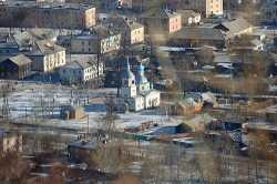 Закаменск.  Православные храмы в центре города.  Фото Bgelo777 от 11 января 2012 г.
