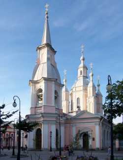 Санкт-Петербургский Андреевский собор, 12 июля 2009 года. Фото с сайта sobory.ru