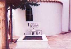 Могила старца Георгия в монастыре Вознесения Господня близ г. Драма, Греция