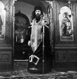 Начальник Русской Духовной Миссии в Иерусалиме о. Пимен в день возведения в сан архимандрита 27 марта 1956 года