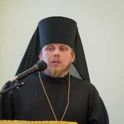 Игумен Иоанн (Сичевский) на собрании духовенства ЛПЦ МП. 23 декабря 2013 г.
