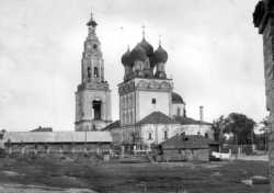 Бронницкий соборный комплекс.  Фото 1950-х гг.