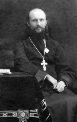 Священник Михаил Околович. 1917 год