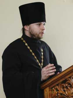 Священник Владимир Сергеев