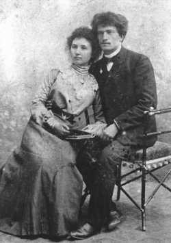 Свящ. Митрофан Девицкий с женой Марией. 1910 г.