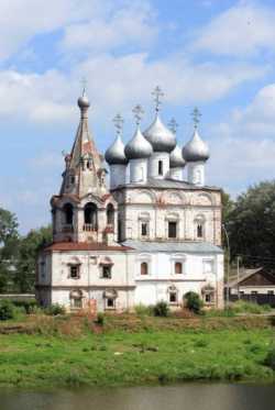 Вологодский храм во имя святителя Иоанна Златоуста, 2012 год. Фото с сайта sobory.ru