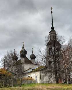 Храм в честь Богоявления Господня в Калязине, 2008 год. Фото Ильи Смирнова с сайта sobory.ru