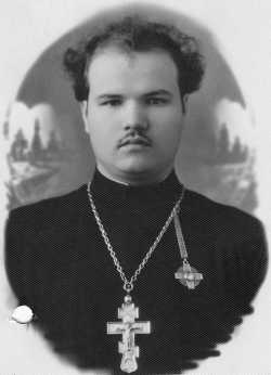 Священник Виктор Баранов. 
Фотография из личного дела