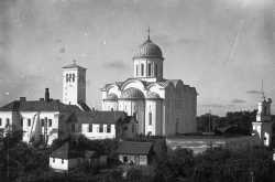 Владимир-Волынский Успенский собор и епископский замок. Фото 1918 г.