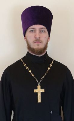 Священник Антоний Плотников