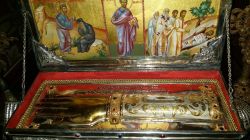 Ковчег с частицей десницы апостола Варнавы. Киккский монастырь, Кипр