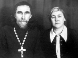Протоиерей Димитрий Логачевский с матушкой Марией
