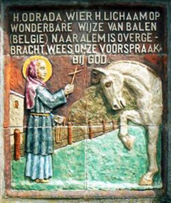 Старинная изразцовая памятная доска на церкви св. Одрады в Алеме, Гельдерланд, Нидерланды